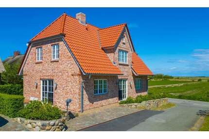 Haus zum Kaufen in Oldsum 1.095.000,00 € 130 m²