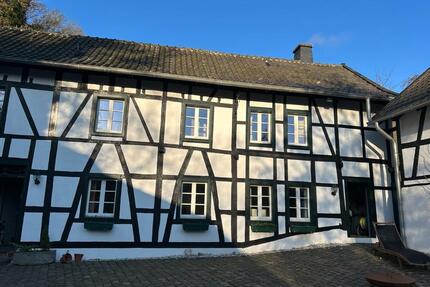 42 m² Wohnung in Wachtberg Niederbachem für 600 Euro + 150 Euro