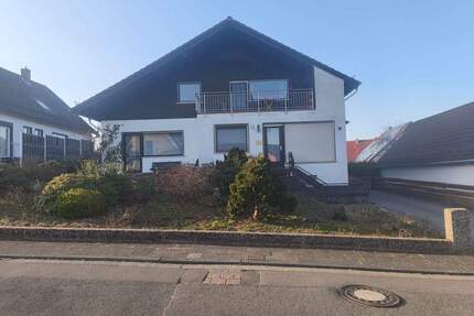 schönes Zweifamilienhaus Queidersbach