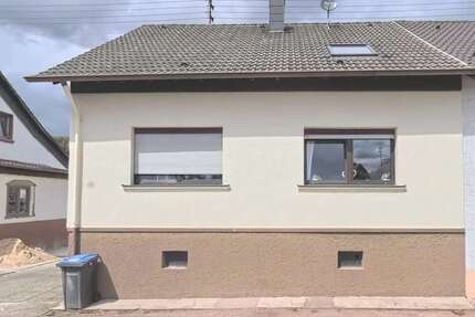 Haus zum Kaufen in Saarwellingen 265.000,00 € 135 m²