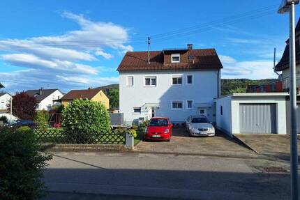 Zweifamilienhaus mit 185 m Provisionsfrei Garage + 5 Stellplätze - Sulzbach an der Murr