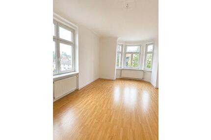 Helle 4-Zimmer Südstadtwohnung | 2 Balkone in Eisenach