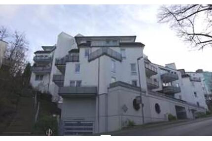 Elegante 4-Zimmer-Wohnung mit Balkon im 2. OG in Siegen