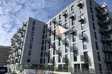 Wohnung zum Mieten in Berlin 399,62 € 30.74 m²