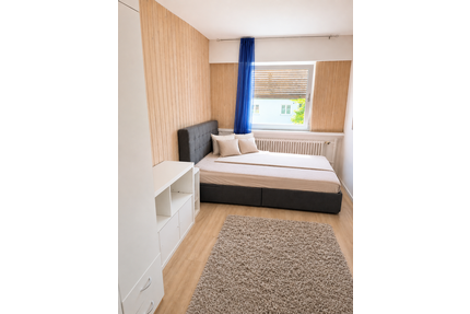 Wohnung zum Mieten in Ebersberg 400,00 € 12 m²