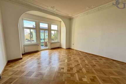 Haus zum Kaufen in Leisnig 315.000,00 € 280 m²