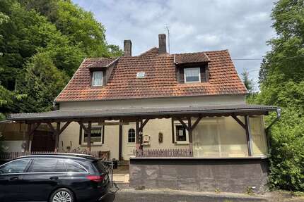 Haus zum Kaufen in Heltersberg 132.000,00 € 140 m²