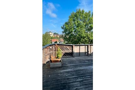 Wohnung mit Dachterrasse und Einbauküche in Münchberg
