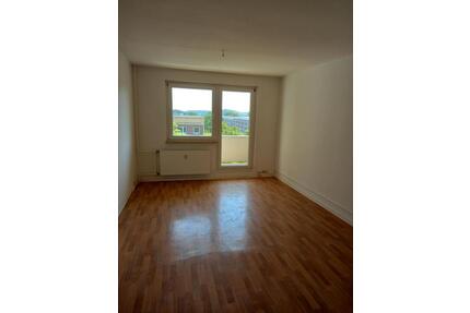 Praktisch geschnittene 2-Raum-Wohnung in Gera Lusan ***kaltmietfreie Zeit***