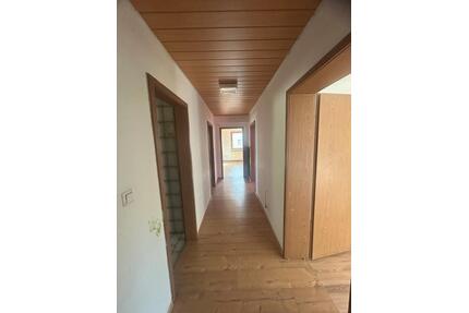 4 Zimmer Wohnung! - 195.000,00&nbsp;EUR Kaufpreis, ca.&nbsp; 84,00&nbsp;m&sup2; in Schwäbisch Gmünd (PLZ: 73529) Bargau