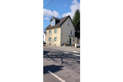 Freistehendes Einfamilienhaus in Sieglar - Troisdorf Bergheim