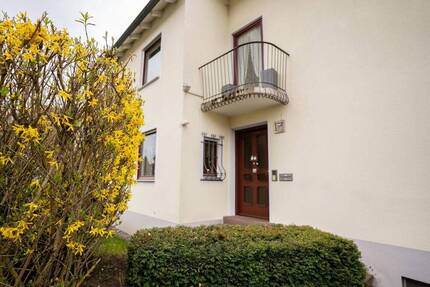 5-Zimmer-EG-Wohnung mit Wintergarten, Kamin & Gartenzugang - Tuttlingen