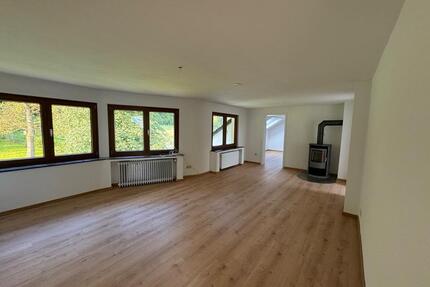 Schöne helle 76 qm Wohnung in Mulartshütte zu vermieten - Roetgen