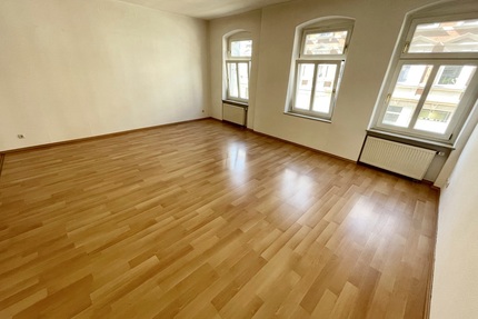 Wohnfreundliche 3 Raum Wohnung mit Balkon in Gera-Untermhaus! 2. OG