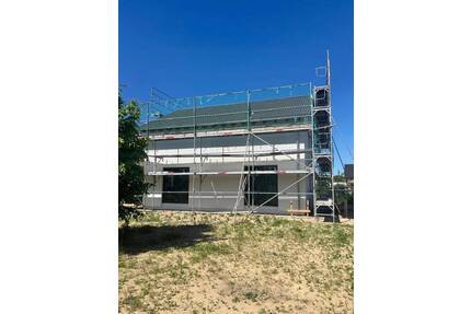 Ausbauhaus auf ca. 1.800 m² Grundstück in Schönwalde-Glien