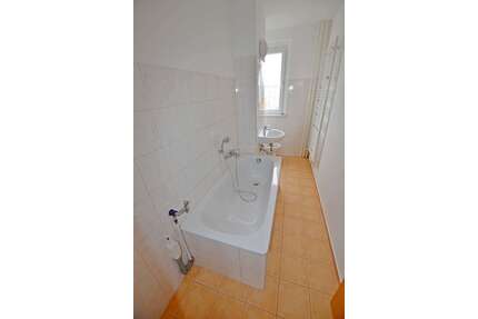 Wohnung zum Mieten in Sangerhausen 347,00 € 60.87 m²