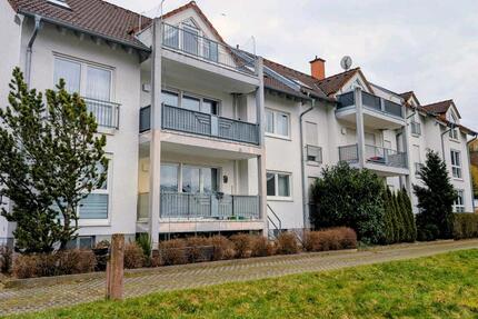 Eigentumswohnung Erdgeschoss 4-Zimmer, Balkon, Garage in Bad Ems