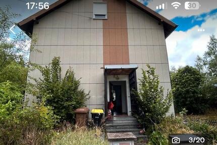 Großzügiges Familienhaus in ruhiger Lage - Naila