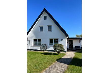 Ein.- bis Zweifamilienhaus + Baugrundstück - Cuxhaven Groden