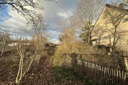 Raum für Visionen – Grundstück mit Perspektive - Nürnberg Eberhardshof