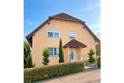 Haus zum Kaufen in Markt Taschendorf 550.000,00 € 260 m²