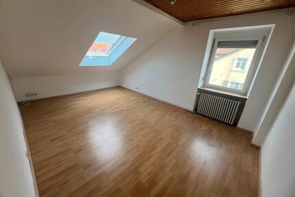 WG Zimmer in Hauingen Lörrach - 650,00&nbsp;EUR Kaltmiete, ca.&nbsp; 20,00&nbsp;m&sup2; in Lörrach (PLZ: 79541) Brombach