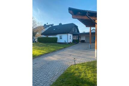 2 ZKB Dachgeschosswohnung mit eigenem Garten - Edertal