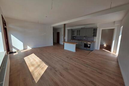 Zentrale Erdgeschosswohnung - 1.500,00&nbsp;EUR Kaltmiete, ca.&nbsp; 110,00&nbsp;m&sup2; in Bad Bramstedt (PLZ: 24576)