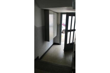 66 m² Erdgeschosswohnung mit Balkon und eigenem Stellplatz - Duisburg Rheinhausen