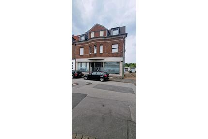 Mehrfamilienhaus mit Gewerbe einheit - Duisburg Rheinhausen