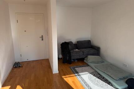 1 Zimmer Wohnung - 1.000,00&nbsp;EUR Kaltmiete, ca.&nbsp; 36,00&nbsp;m&sup2; in München (PLZ: 80686) Sendling-Westpark