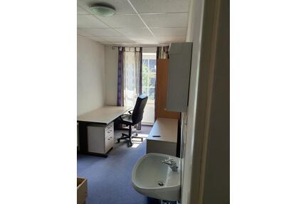 Zimmer zu vermieten mit Terrasse, direkt neben der Hochschule - Furtwangen im Schwarzwald