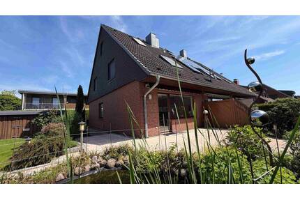 Ankommen, wohlfühlen, zuhause sein - charmantes Endreihenhaus mit Gartenidylle und Vollkeller - Uetersen