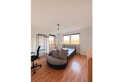 1 Zimmer Wohnung Vollmöbilert - 750,00&nbsp;EUR Kaltmiete, ca.&nbsp; 32,00&nbsp;m&sup2; in Erlangen (PLZ: 91056) Alterlangen