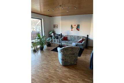 gepflegte 2 Zimmer-Wohnung in ruhiger Wohngegend - Bensheim