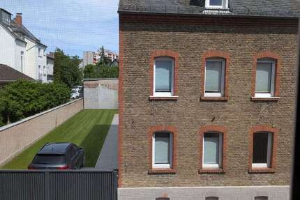 Haus zum Kaufen in Wiesbaden 595.000,00 € 155 m²