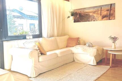 Haus mieten in Reutlingen - 1.150,00&nbsp;EUR Kaltmiete, ca.&nbsp; 80,00&nbsp;m&sup2; in Reutlingen (PLZ: 72760) Orschel-Hagen