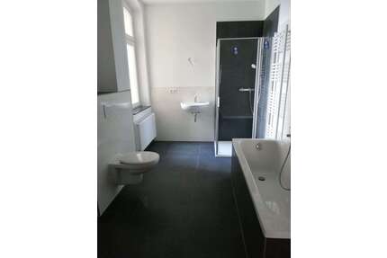 Wohnung zum Mieten in Zeitz 415,00 € 80.93 m²