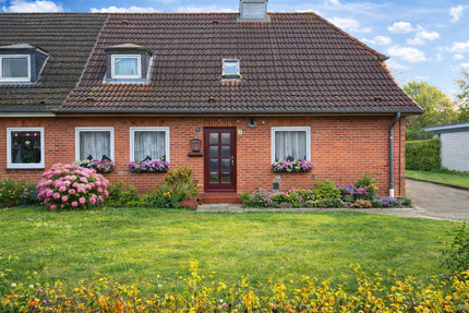 Charmante Doppelhaushälfte mit Wintergarten in ruhiger Lage - Bad Bramstedt
