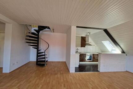 Helle, moderne Maisonette Wohnung mit Einbauküche + Balkon - Pfungstadt