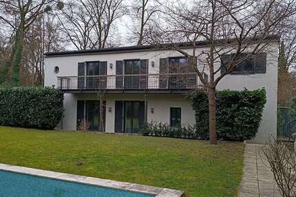 Haus zum Mieten in München 4.380,00 € 163 m²