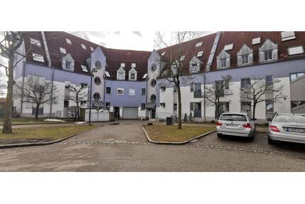 Helle 1-Zimmer-Wohnung mit Terrasse+ TG Stellpl. Mering ca. 35 qm - Sulzemoos