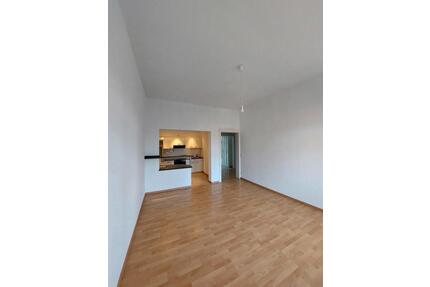 52m² 2-Zimmerwohnung Zwickau Pölbitz - Einbauküche, Balkon, etc.
