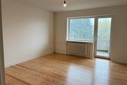 Toller Grundriss..2,5 Zimmerwohnung ab sofort verfügbar - Kiel Neumühlen-Dietrichsdorf