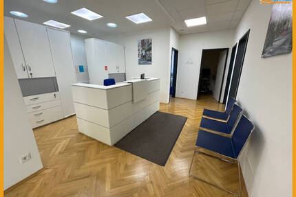 NACHFOLGER FÜR MODERNE HAUSARZTPRAXIS GESUCHT! - Schwalmtal Brauerschwend