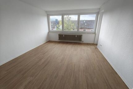 Sanierte 3-Zimmer-Wohnung mit Balkon - Clausthal-Zellerfeld