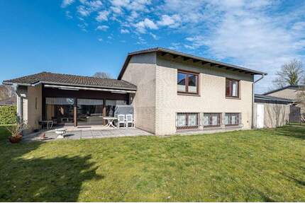 Split-Level-Bungalow mit viel Potenzial und besonderem Flair in ruhiger Sackgassenlage von Fredenbeck