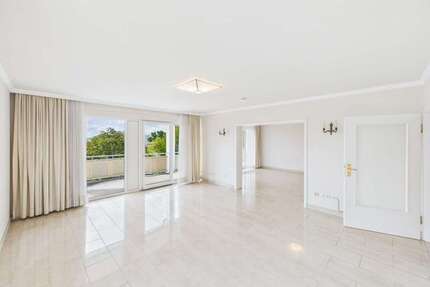 Wohnung zum Mieten in Wiesbaden 2.200,00 € 158 m²