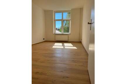 Wohnung zum Mieten in Magdeburg 465,00 € 61 m²