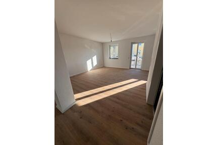 3-Zimmer-Wohnung im Erdgeschoss - Neustadt an der Donau